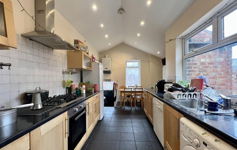 Bayswater Road, Jesmond, Newcastle - Image 1